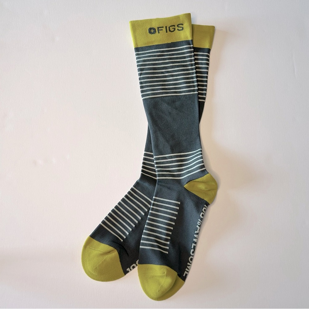 FIGS New Striped Compression Socks Large 100% AWESOME Gray Chartreuse